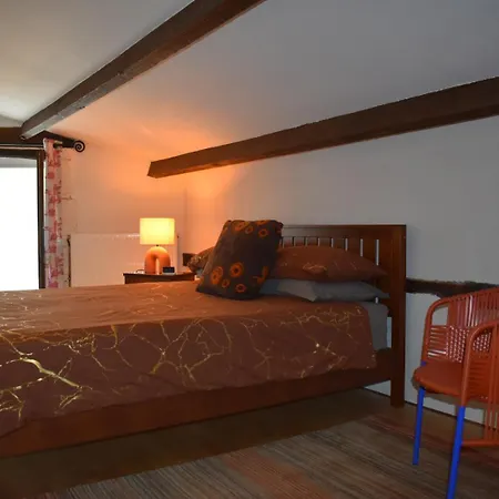 Raisin Et Toile - French American Retreat Resort La Rochebeaucourt-et-Argentine