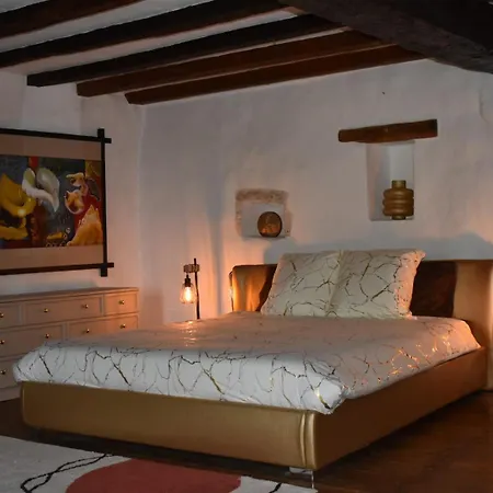 Resort Raisin Et Toile - French American Retreat