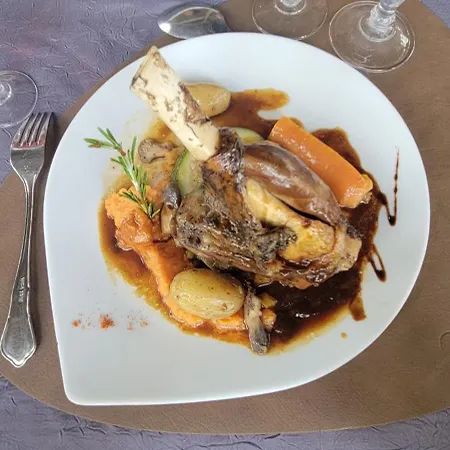 Raisin Et Toile - French American Retreat *